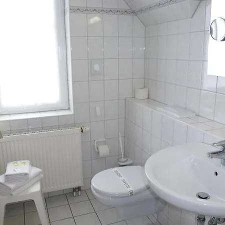 Hotell Haus Kranich 3*